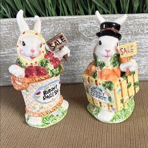 Vintage Bunny Radish & Bunny Carrot Salt & Pepper Shakers - White, Orange, Green